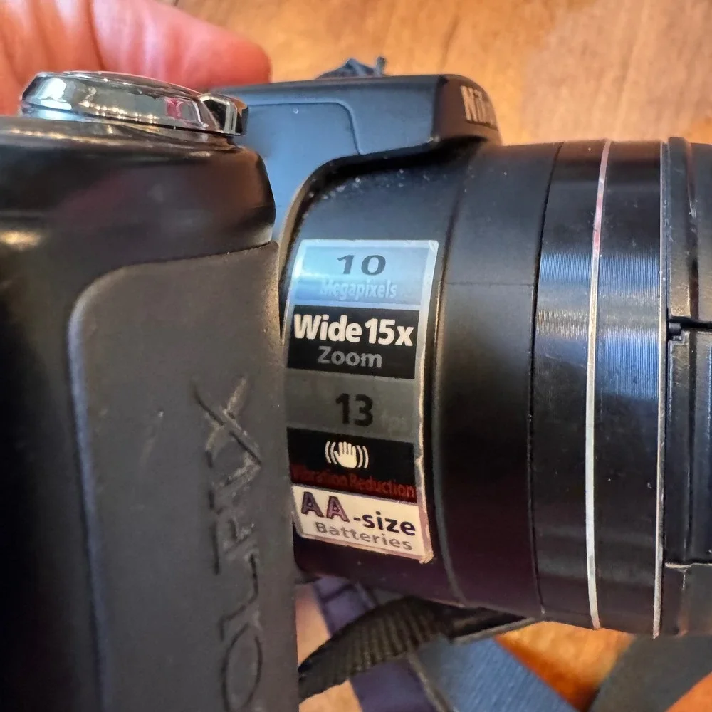 Nikon coolpix l100